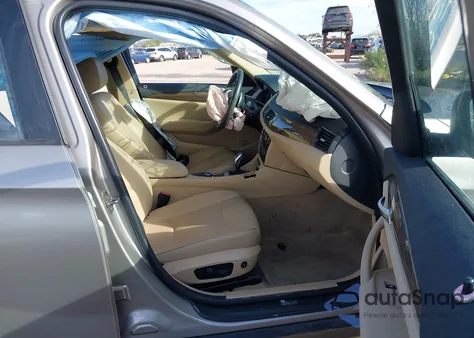 2014 BMW X1 xDrive28I from USA, damaged, VIN WBAVL1C57EVY19086